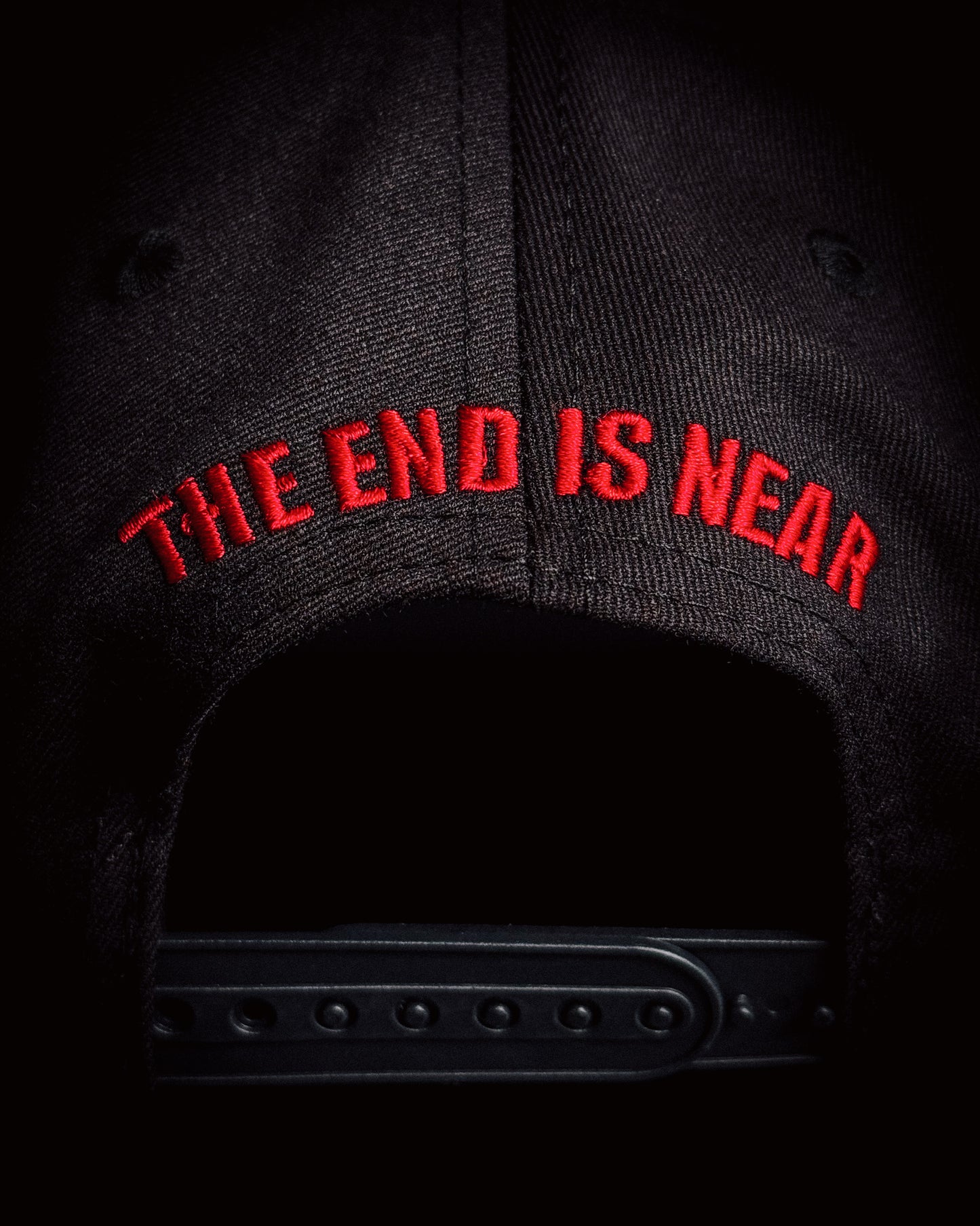 HURRY UP TOMORROW HAT - BLACK x RED