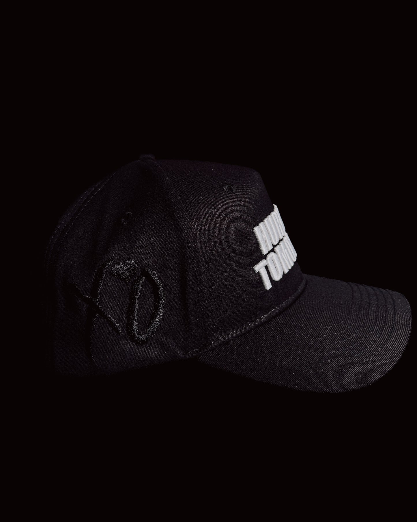 HURRY UP TOMORROW HAT - BLACK x WHITE