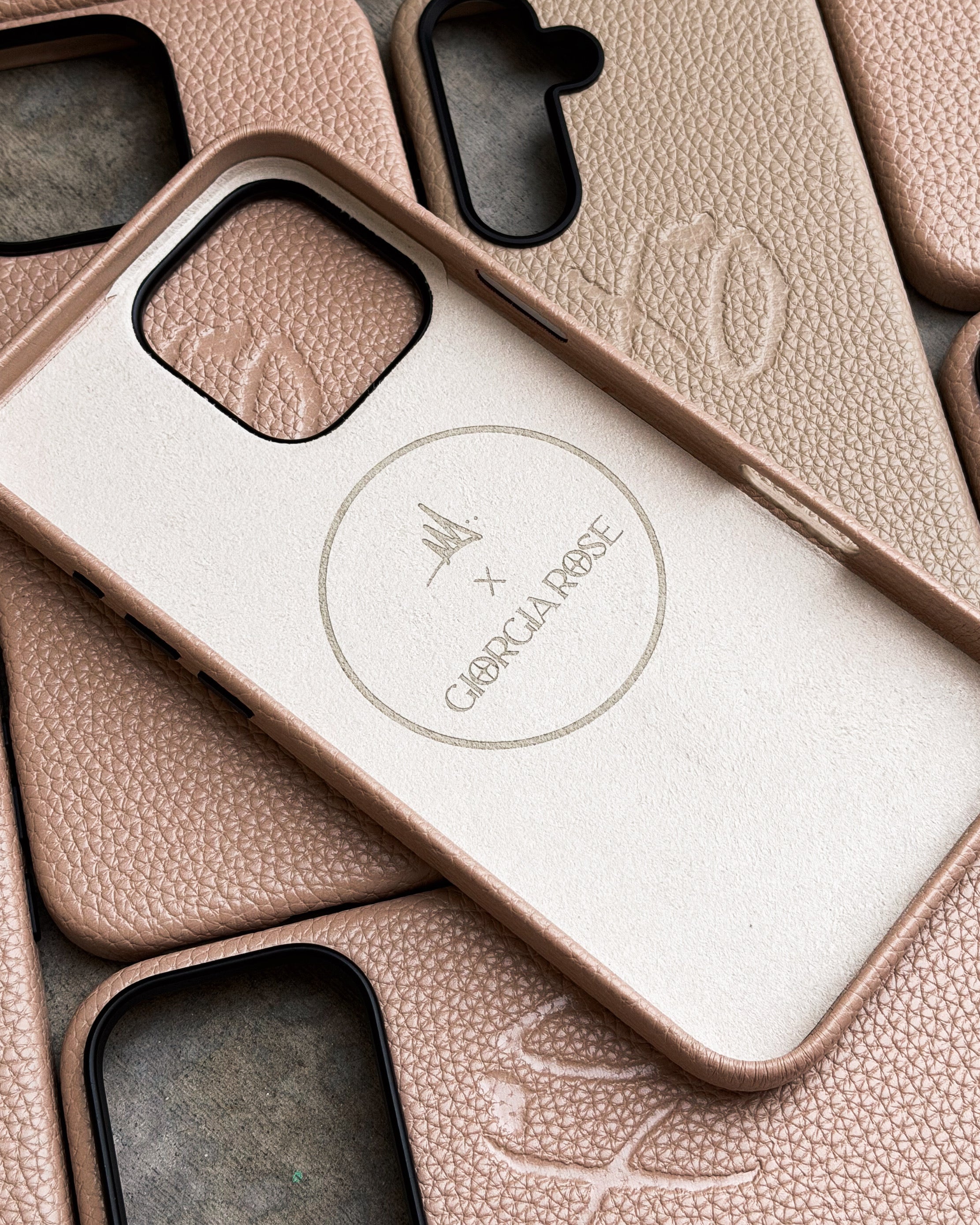 XO PHONE CASE - BEIGE