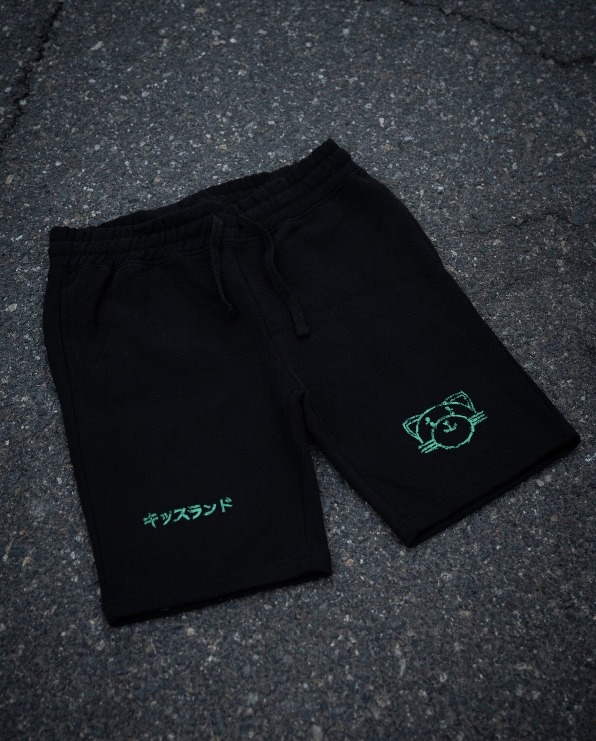 PRE ORDER: KISS LAND BUNDLE 1: OXCY XO TEE & SHORTS
