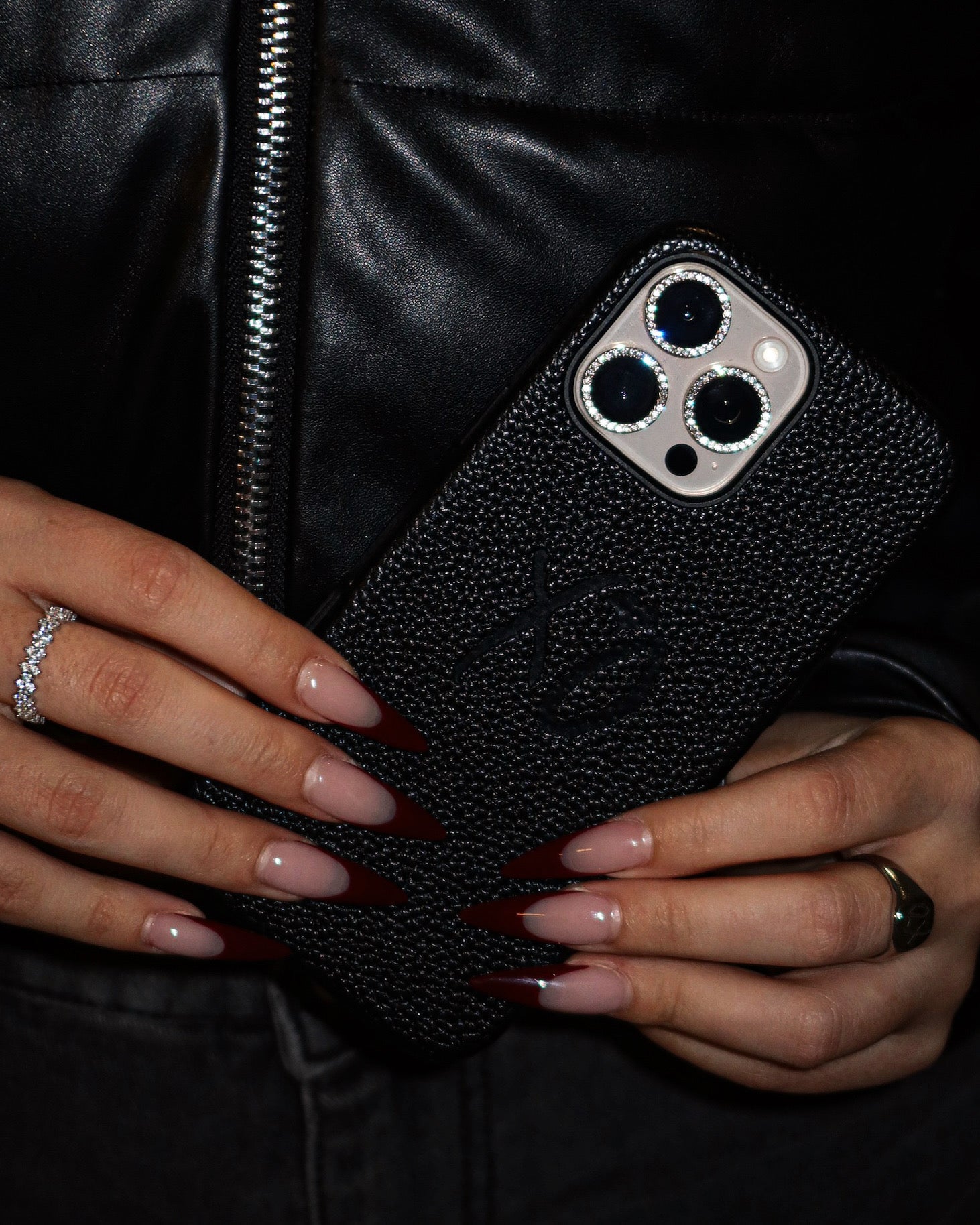 BLACKXOUT: XO PHONE CASE