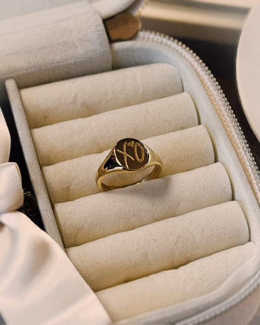 PRE ORDER: XO RING - GOLD