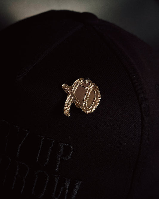 XO PIN: GOLD