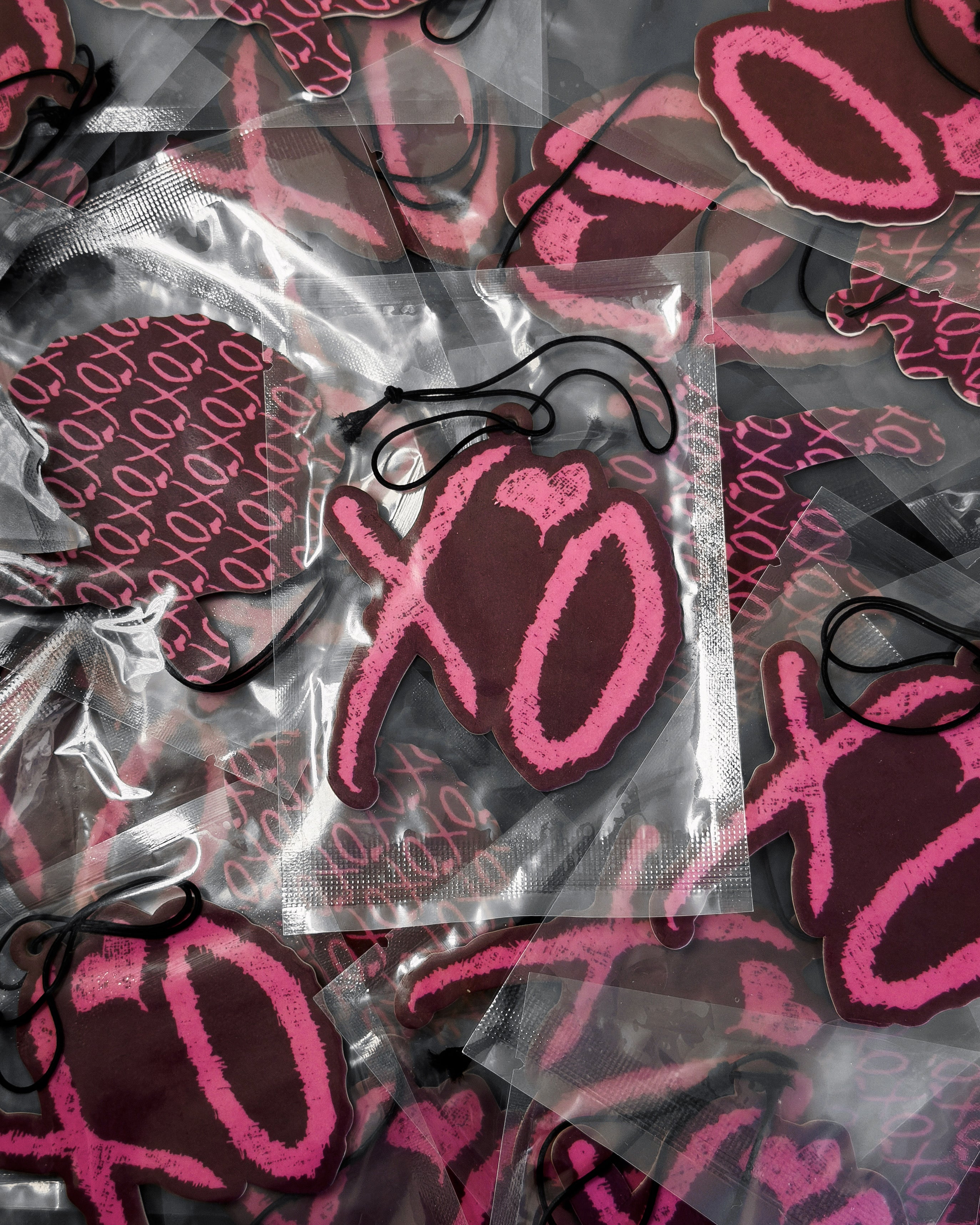 PINK XO: AIR FRESHENER
