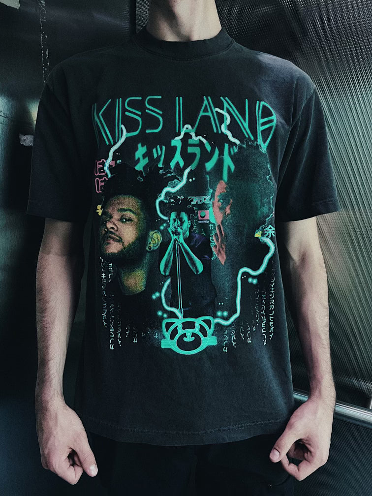 KISS LAND VINTAGE TEE